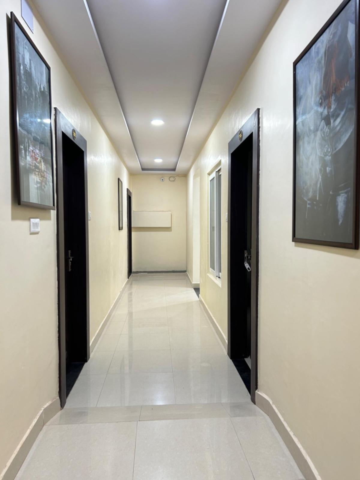 Hotel Nath Palace Varanasi